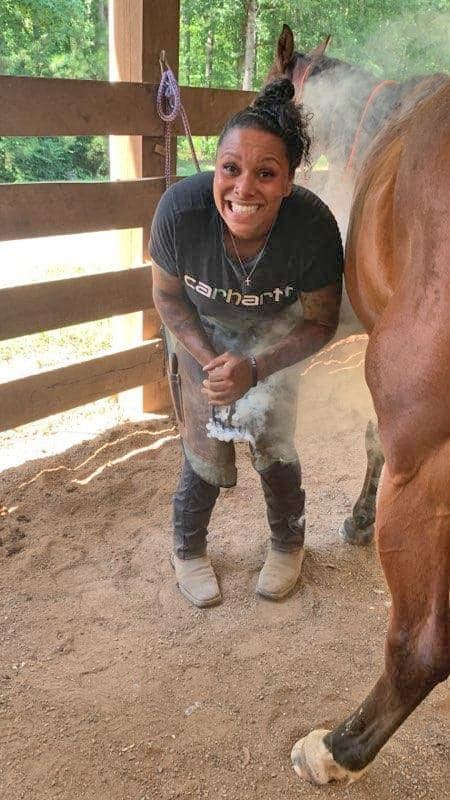 Lookout Mountain School of Horseshoeing-students-